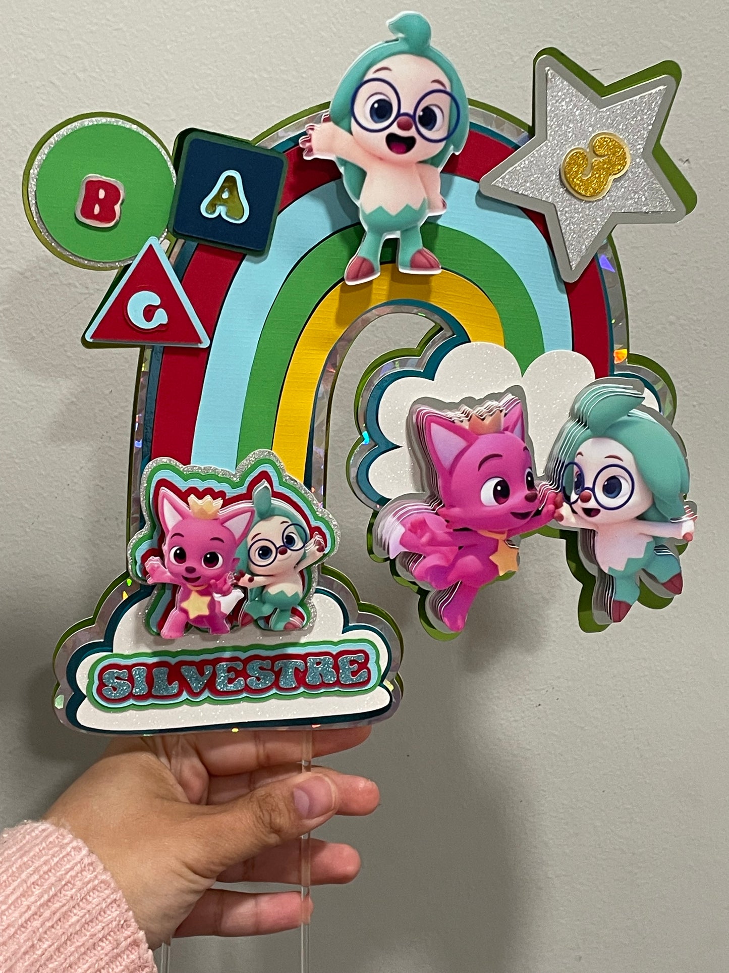 Hogi- pinkfong cake topper